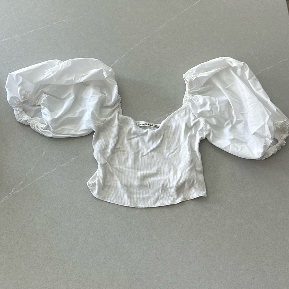 Abercrombie & Fitch | White Puff Sleeve Crop Top | Size Small